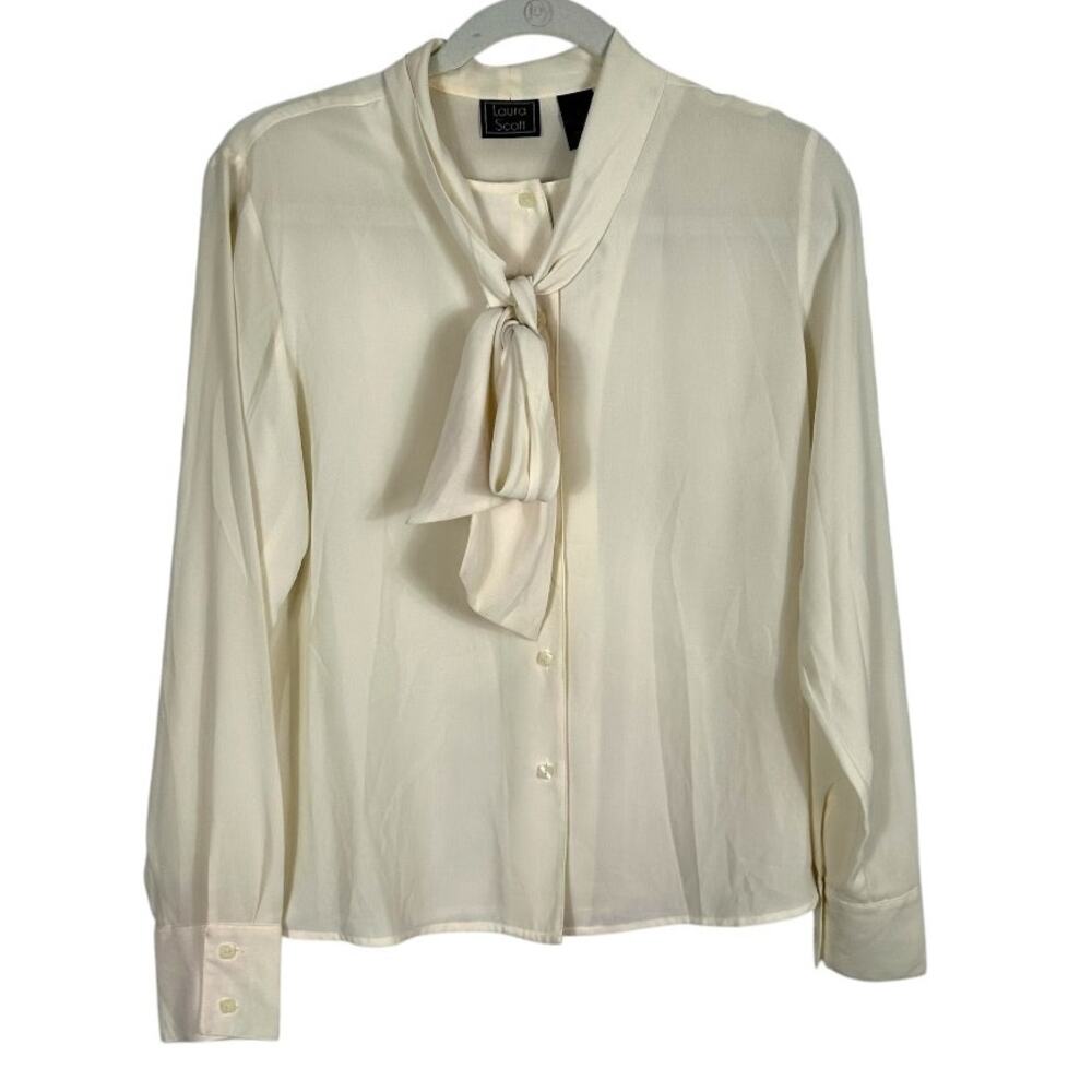 Laura Scott White Button-Up Top – Size 10